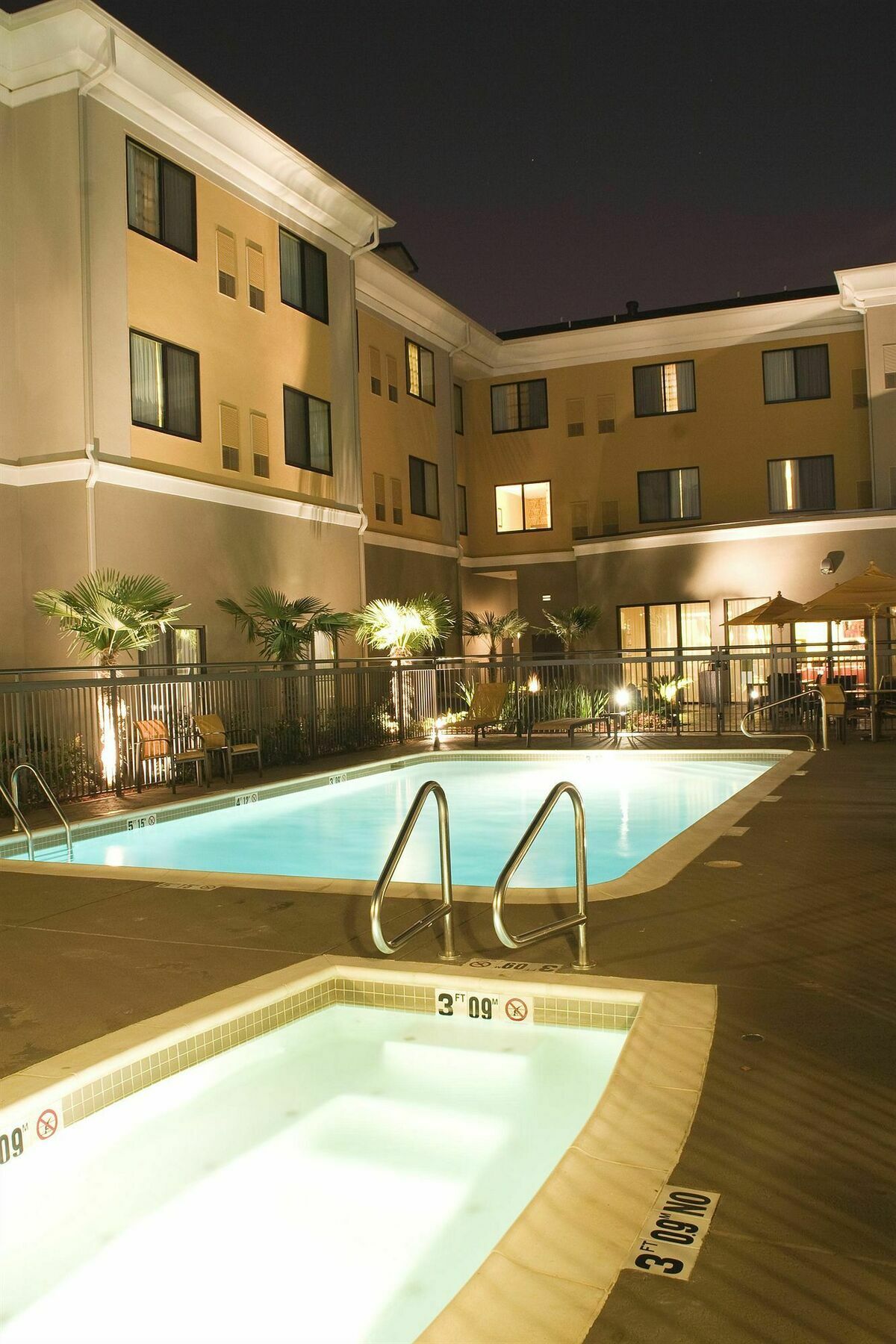 Courtyard Shreveport-Bossier City/Louisiana Boardwalk Exterior foto